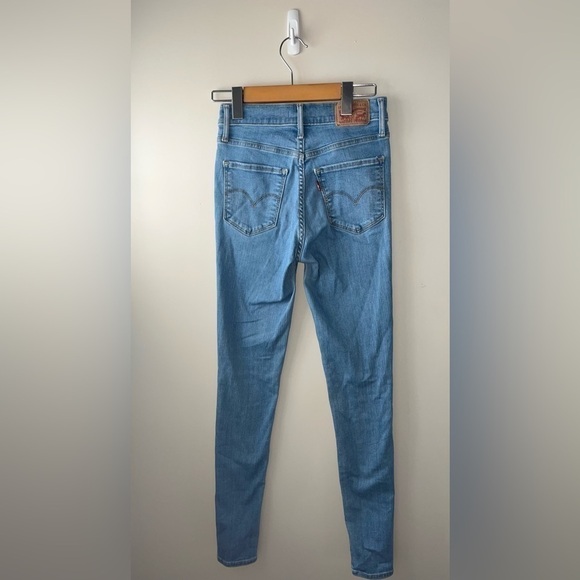 Levi 720 High Rise Super Skinny Blue Distressed 24 - Picture 3 of 10